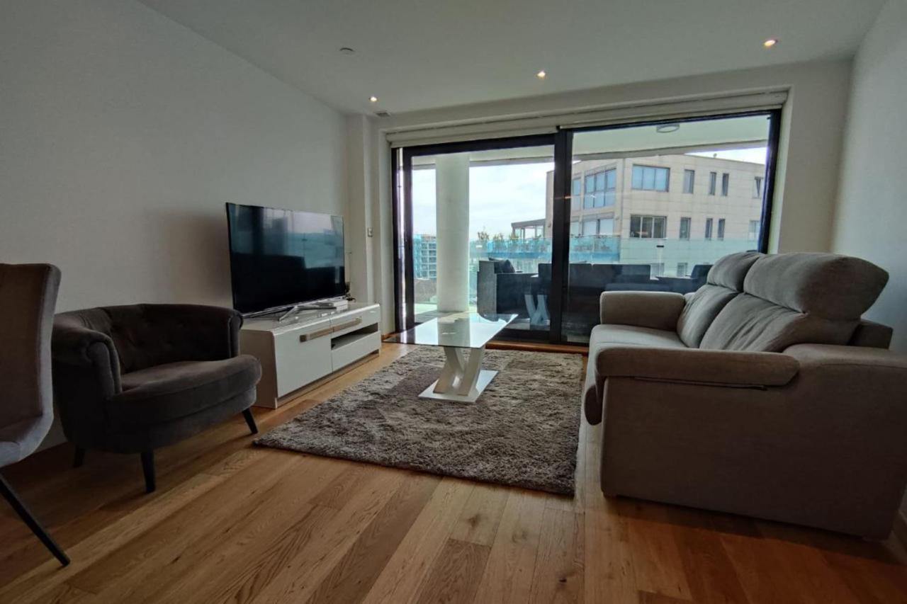Seaside Serenity Oasis - High Floor - Stunning Views 지브롤터 외부 사진