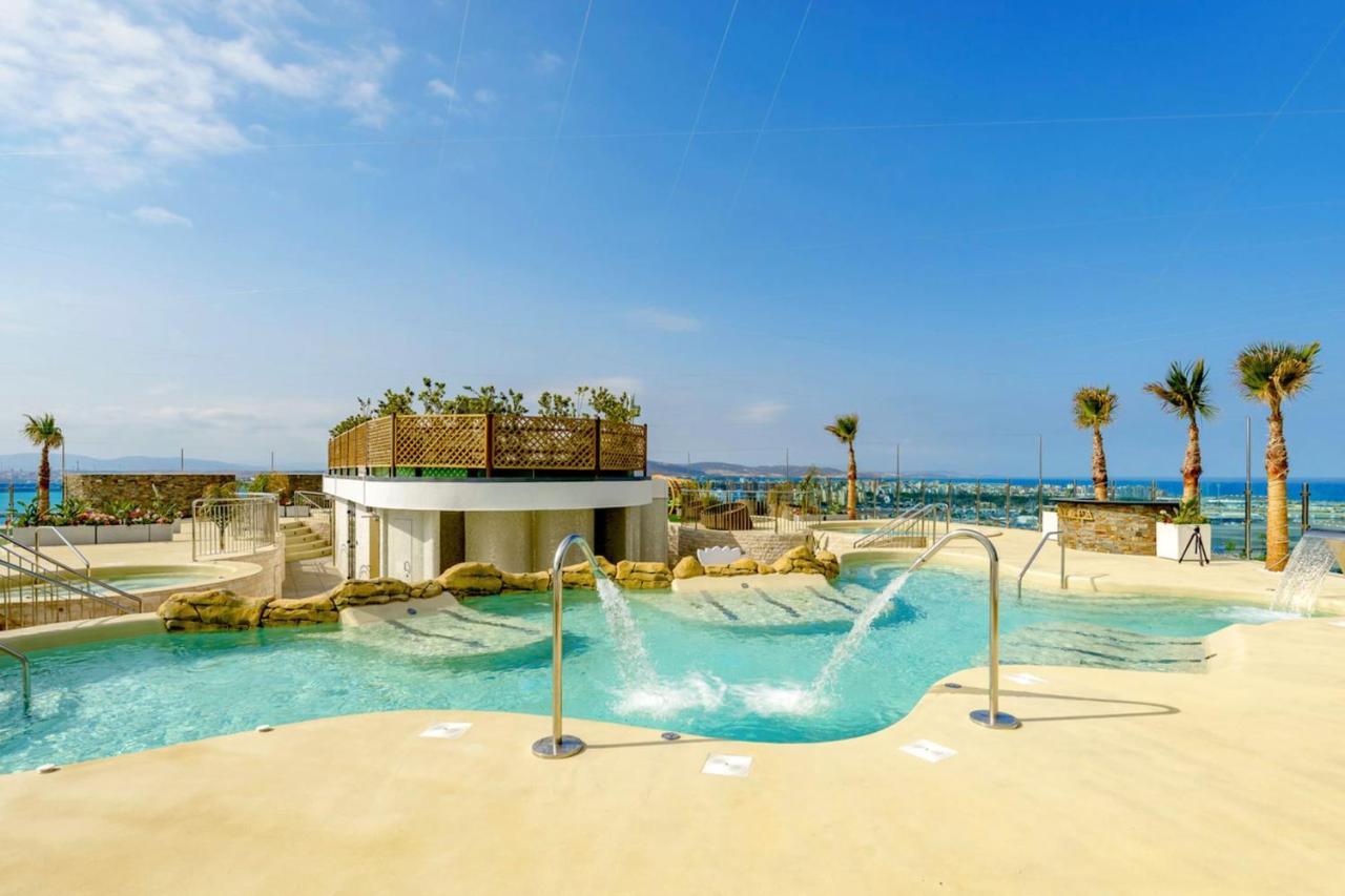 Seaside Serenity Oasis - High Floor - Stunning Views 지브롤터 외부 사진