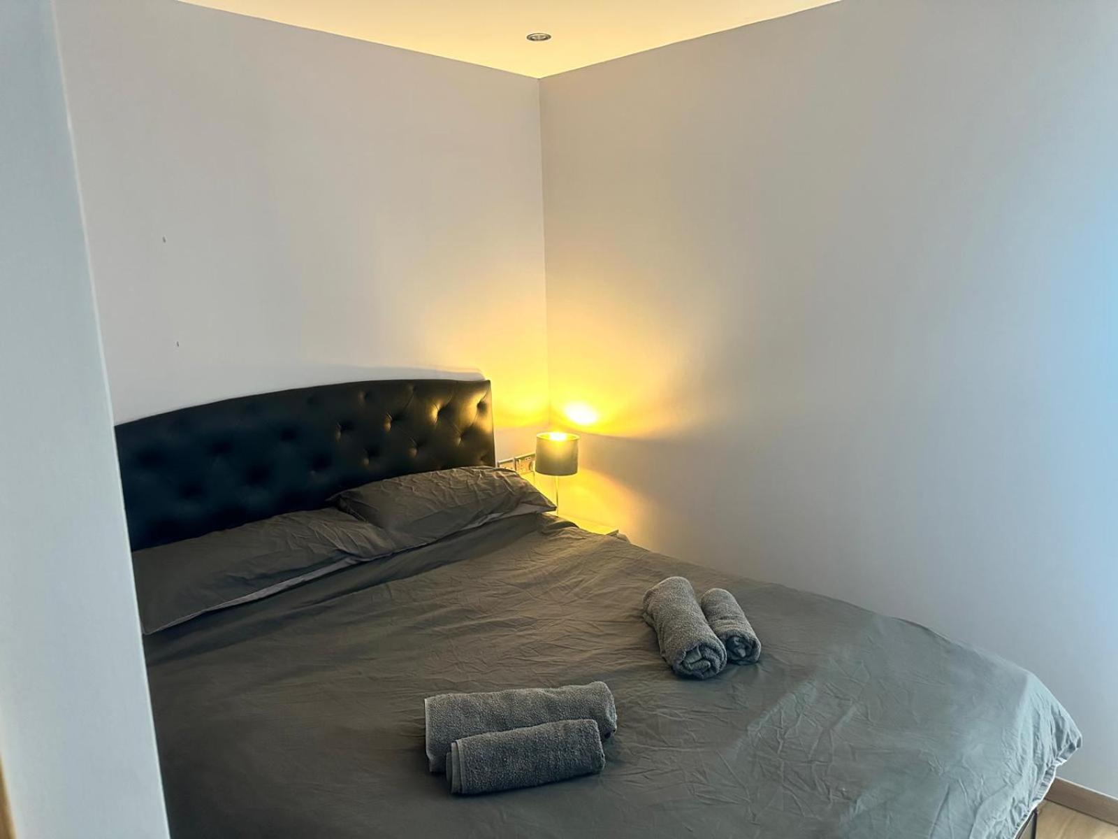 Seaside Serenity Oasis - High Floor - Stunning Views 지브롤터 외부 사진